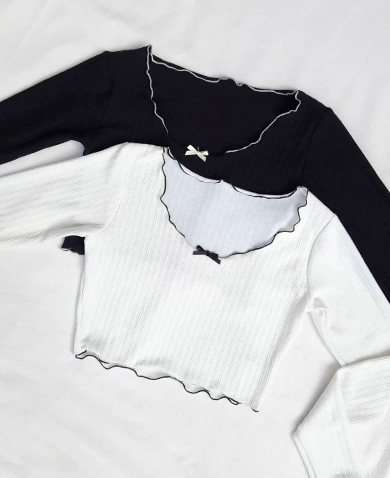 Crop Top Contrast Bow